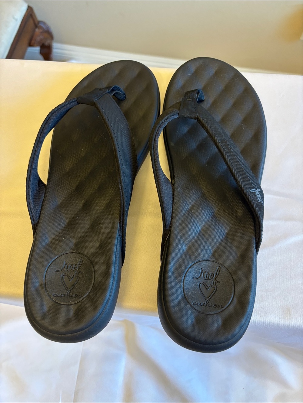 Reef Black Quilted Cushion Women's Flip Sandals